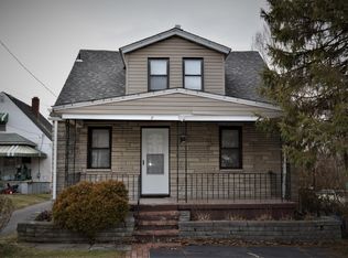 37 Lind Way, Carnegie, PA 15106