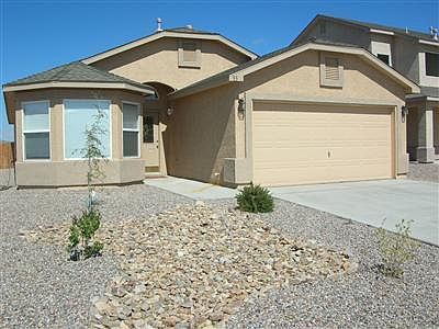 1st image of 93 Avenida Jardin