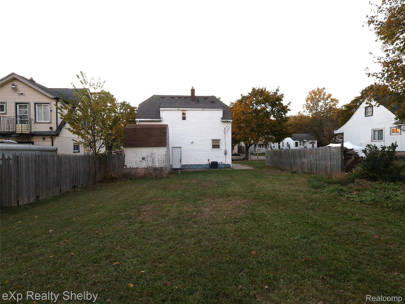 385 S Marshall St, photo 19