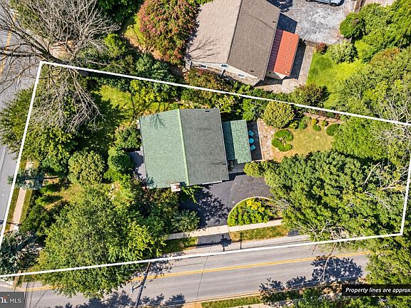 4th image of 430 McClenaghan Mill Rd
