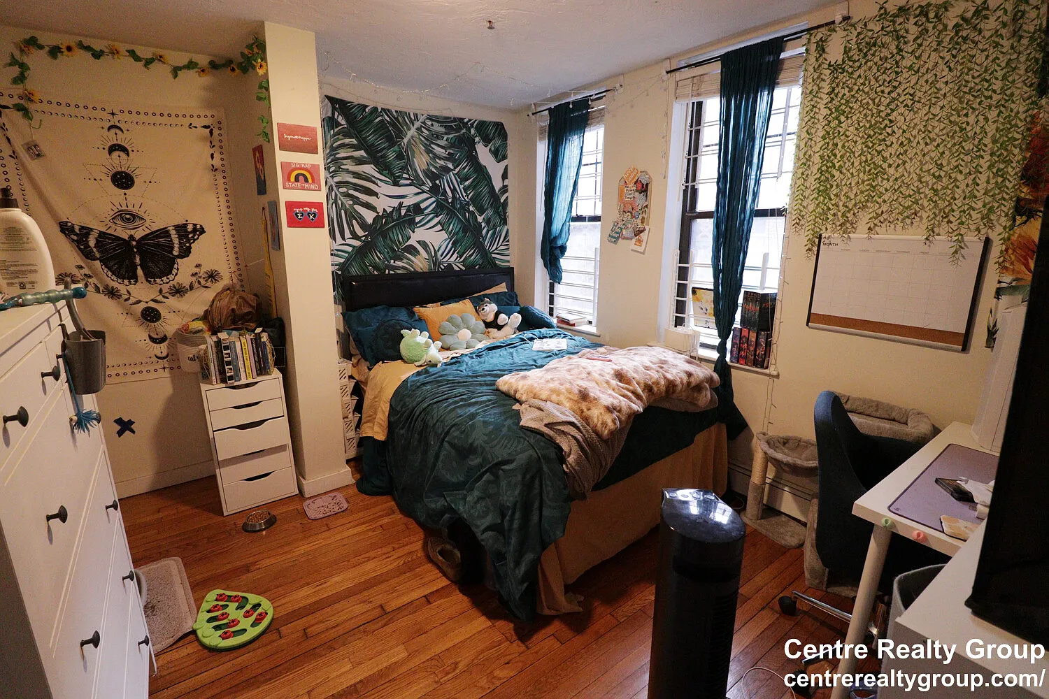 2 bed, 1.0 bath, $3,200 — Photo 1