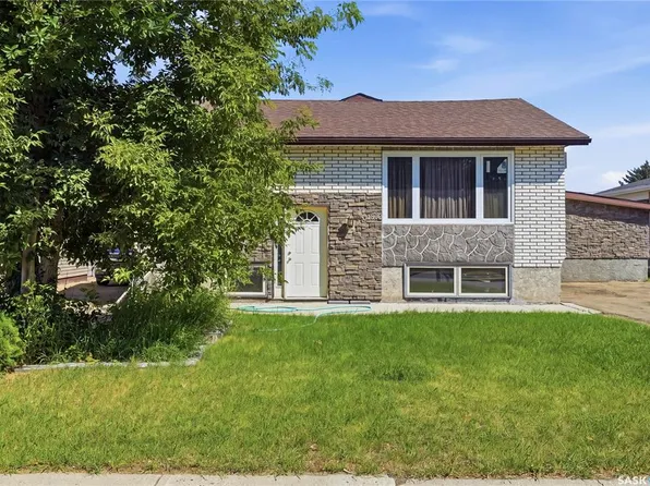 1020 Warner STREET, Moose Jaw, SK S6H 5S5