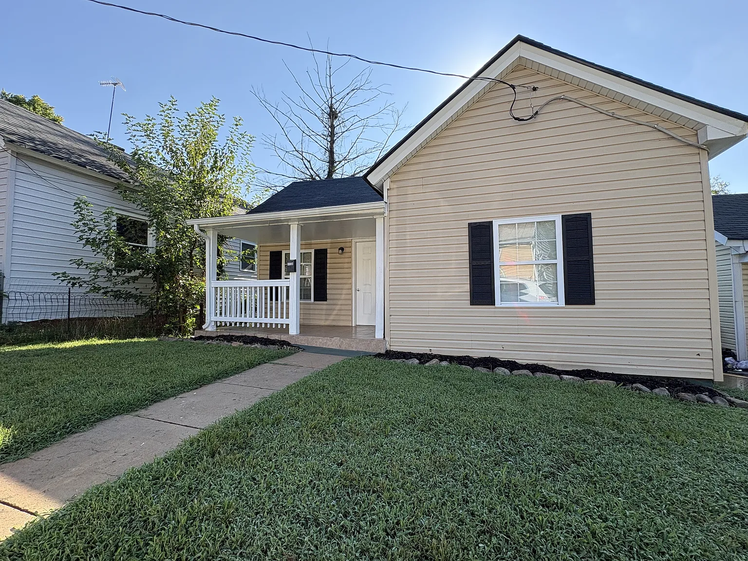 1114 Knight Street - 1 — Photo 2