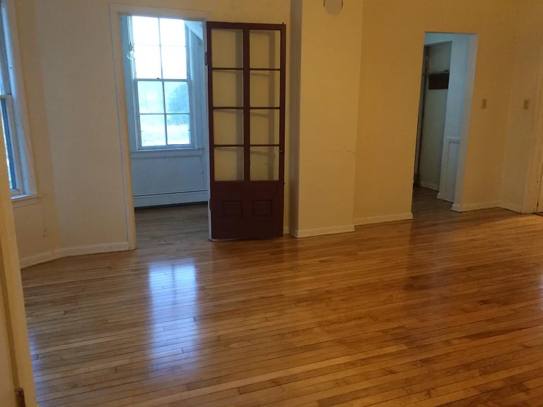 66 Main St — Photo 7