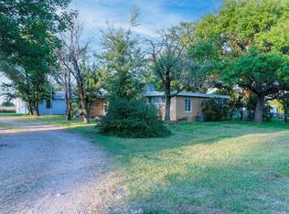 20648 85th Rd, Winfield, KS 67156