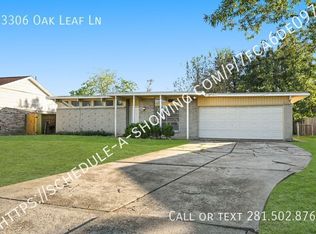 13306 Oak Leaf Ln, Houston, TX 77015