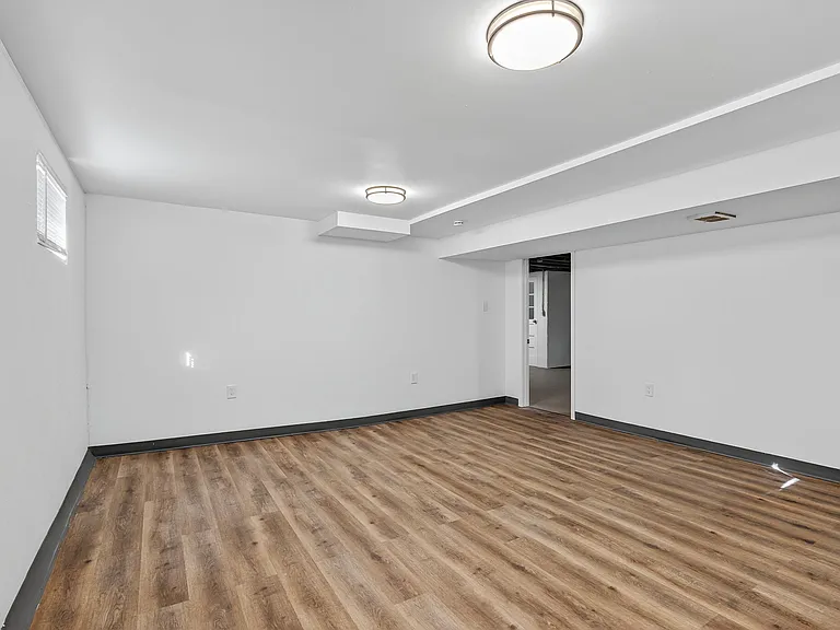 840 Gerald Ave — Photo 35