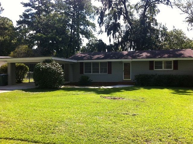 1st image of 515 Brookdale Dr