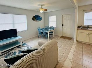 1403 S Miramar Ave, Indialantic, FL 32903