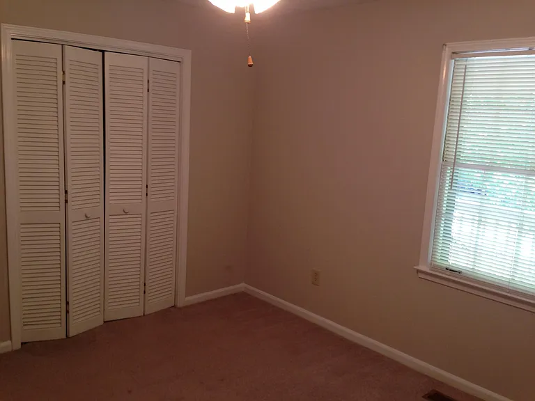 4032 Pine Manor Dr — Photo 11