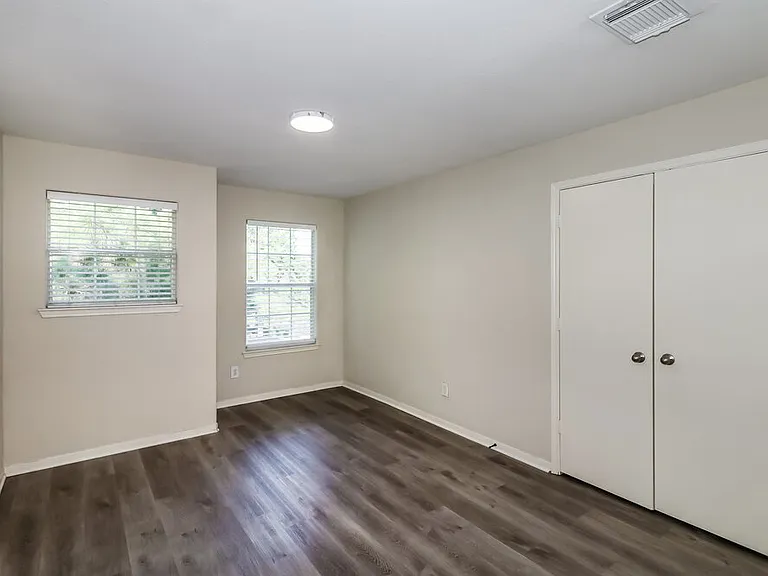 2723 Durham Chase Ln — Photo 14