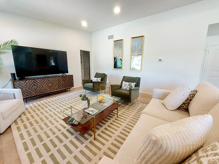 75452 Palm Shadow Dr — Photo 13