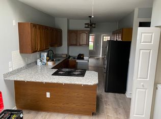 110 S 4th St, Denver, PA 17517