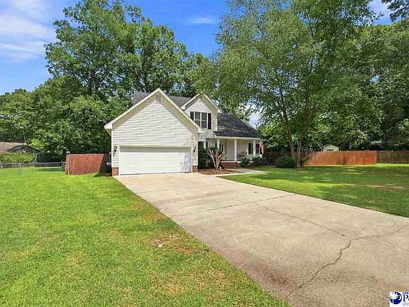 3rd image of 4023 Roxboro Ct