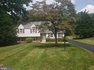 1316 Greentree La, West Chester, PA 19380