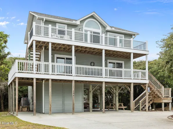 104 Rhett Street, Emerald Isle, NC 28594