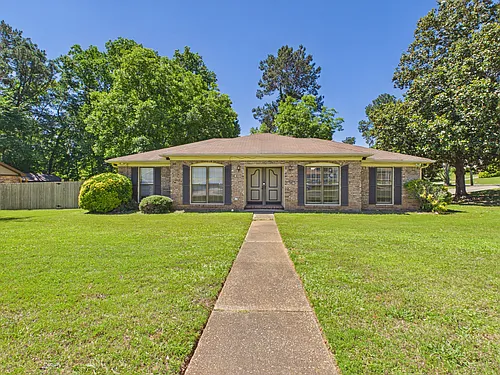 1332 Autumnridge Dr Photo 1