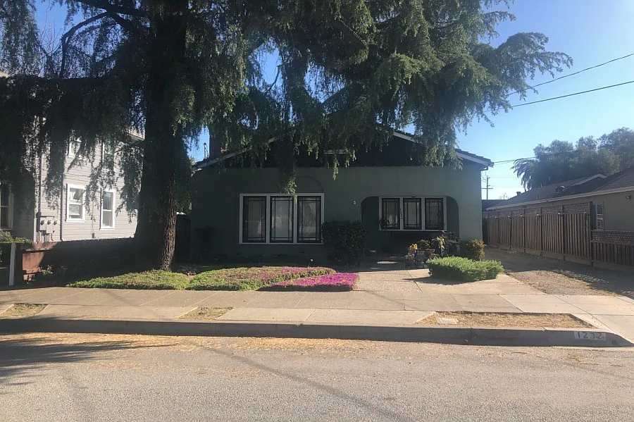 1232 Sherman St photo 1
