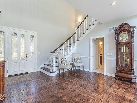 5th image of 29415 Bertrand Dr