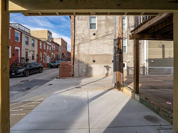 Parking for one small/midsize car, easy since you're an End Unit~