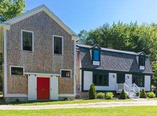 30 Old Cape Rd, Kennebunkport, ME 04046
