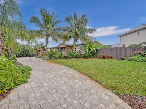 500 NW 7th Street, Boca Raton, FL 33432