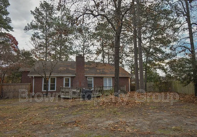 1651 Greenock Ave — Photo 25