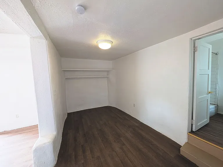 1203 Barelas Rd SW #C — Photo 11