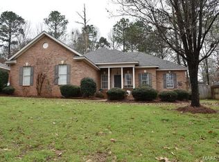 30 Hickory Ln, Wetumpka, AL 36093