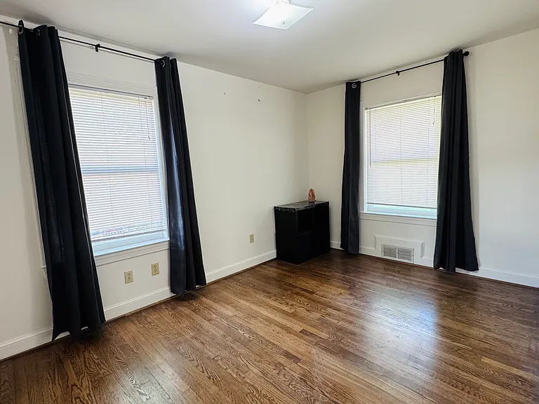 1103 Edmonston Dr — Photo 4