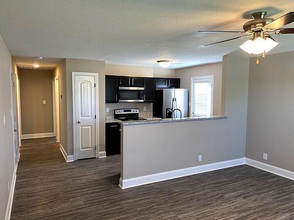 2nd image of 595 Heritage Pointe Dr Unit A