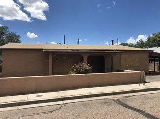 1712 3rd St, Santa Fe, NM 87505