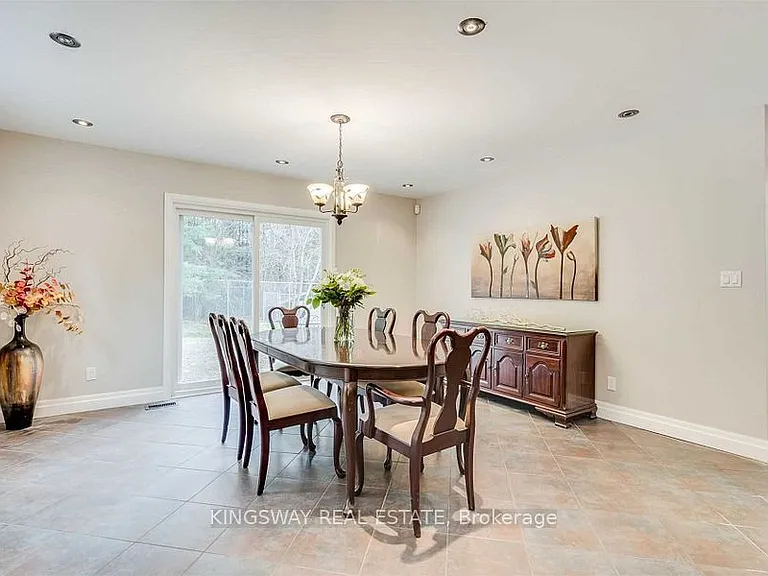 13169 Guelph Line — Photo 9