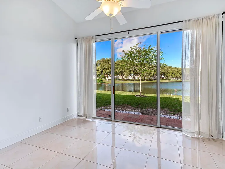 9130 Vineland Ct #C — Photo 15