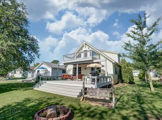 9852 N Lincoln Rd, Syracuse, IN 46567