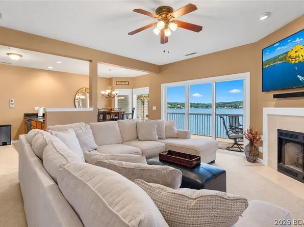 492 Regatta Bay Dr #2C, Lake Ozark, MO 65049