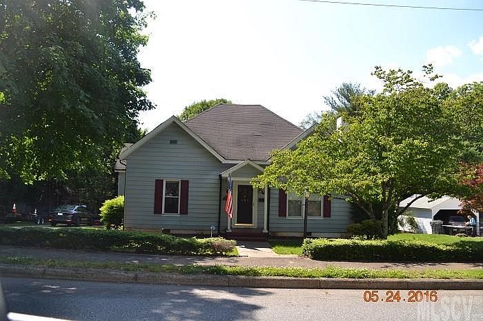 1st image of 334 S Main Ave