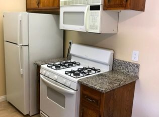 852 W 7th St #29, Upland, CA 91786