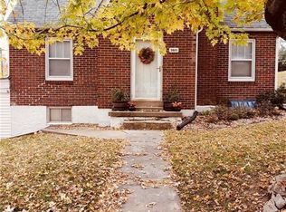3600 N Walrond Ave, Kansas City, MO 64117