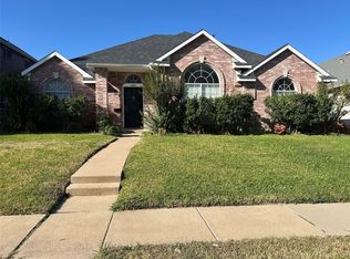 1733 Sheffield Dr, Garland, TX 75040