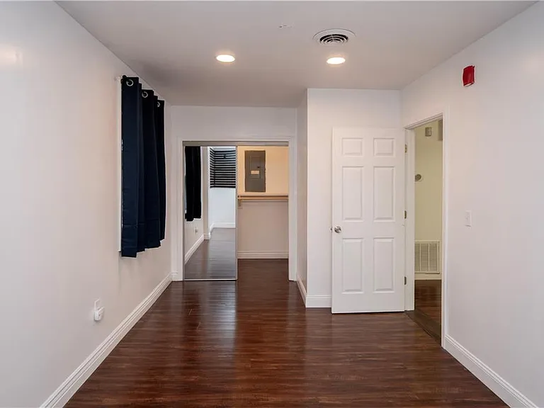 413 High St — Photo 24