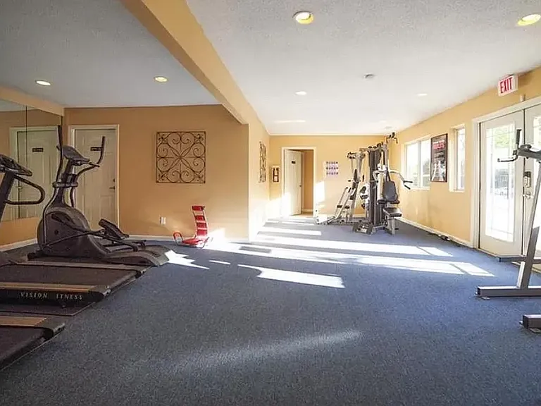 265 Winding River Dr #F — Photo 23