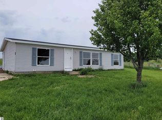 8814 York Rd, Kingsley, MI 49649