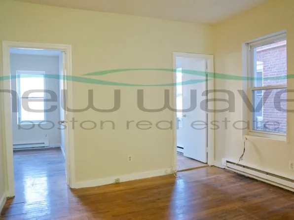 886 Huntington Ave APT 5, Boston, MA 02115