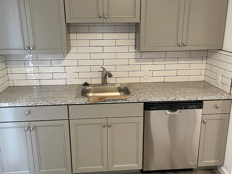 40 W Beverly Dr — Photo 7