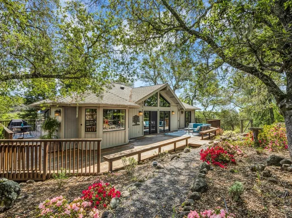 1609 El Arroyo Drive, Healdsburg, CA 95448