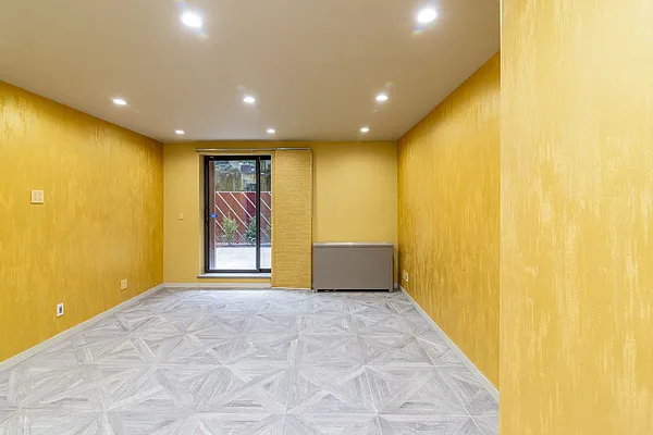 Rented by Platinum Properties | media 64