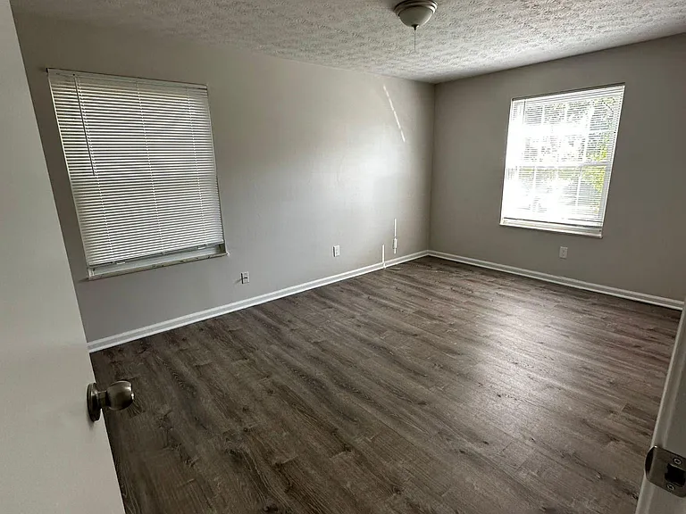 Master bedroom Entry view