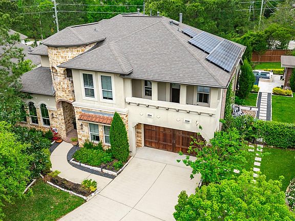 2nd image of 143 W Valera Ridge Pl
