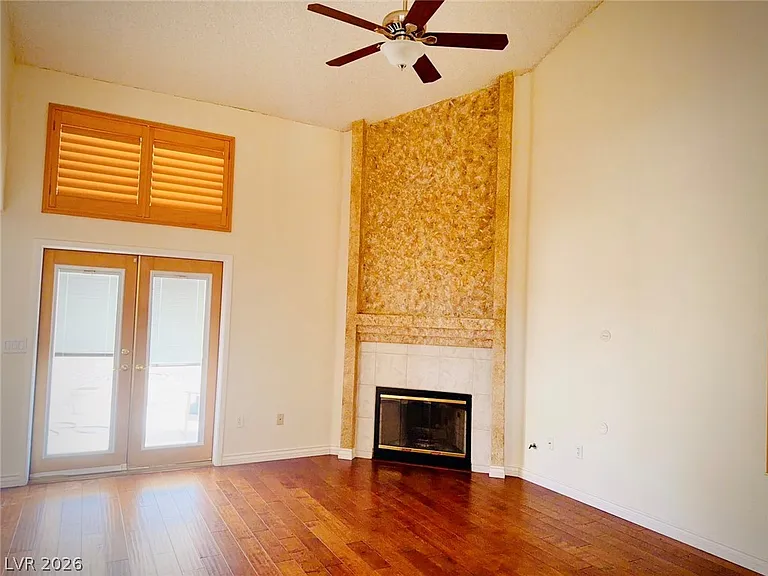 8405 Justine Ct — Photo 9